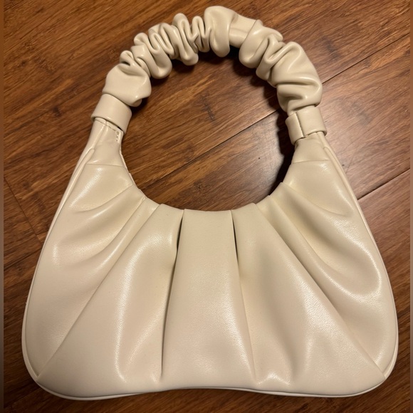 JW PEI Gabbi ruched hobo bag (ivory) - Picture 5 of 5